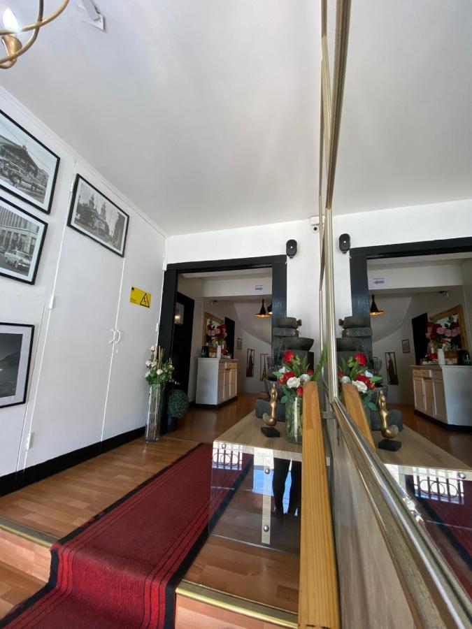 Hotel Parque Forestal Santiago Buitenkant foto
