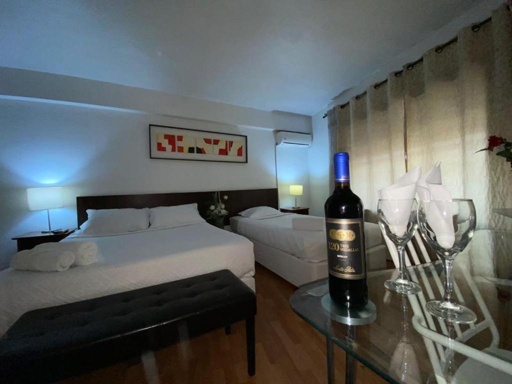 Hotel Parque Forestal Santiago Buitenkant foto